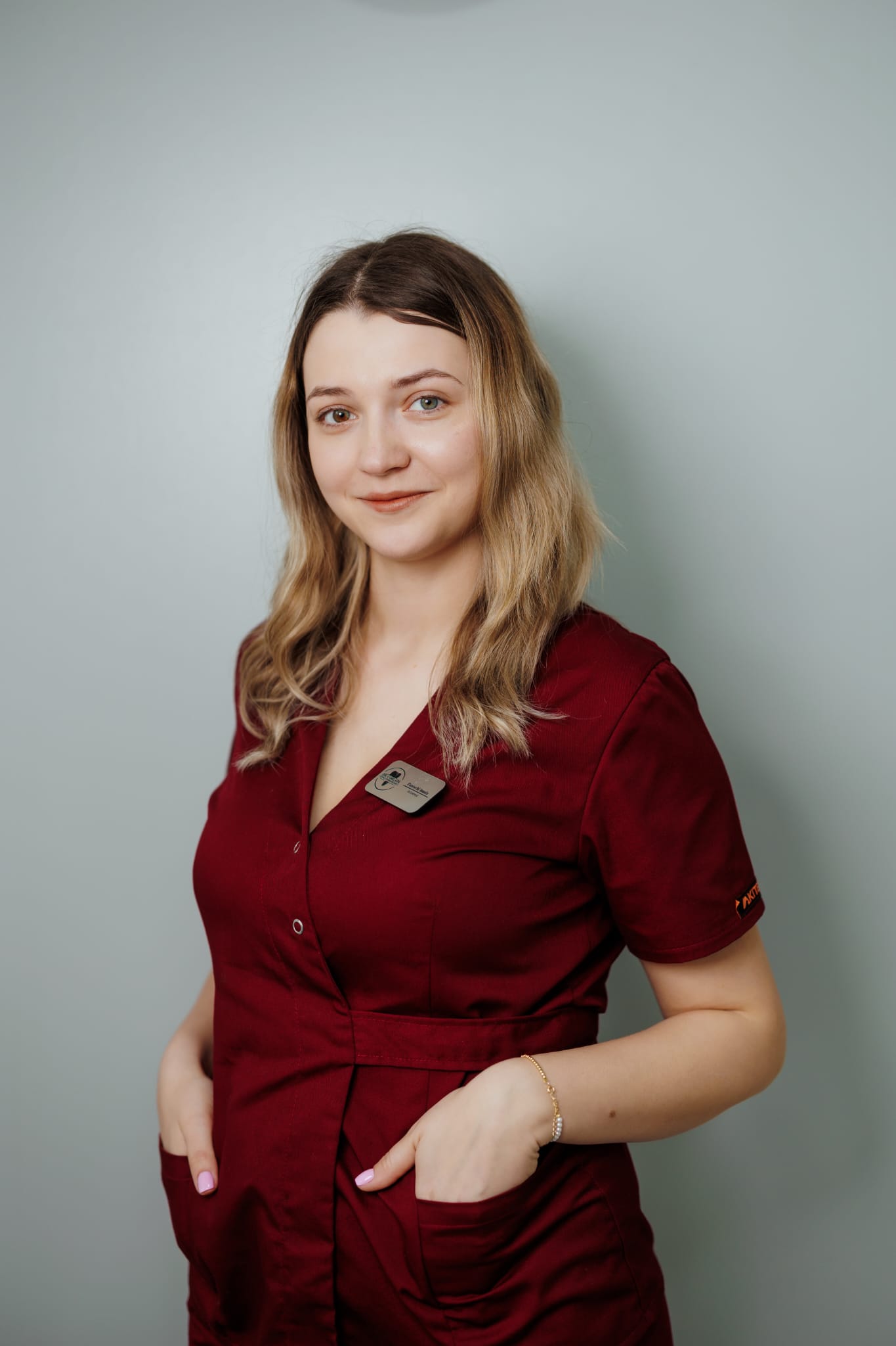 Panoschi Ionela — Asistență stomatologică