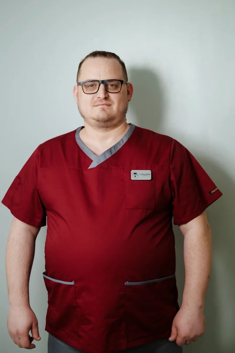 Dr. Moraru Alexandru — Medic specialist endodonție